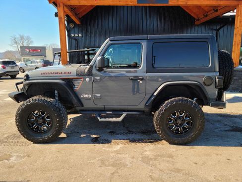 Used 2021 Jeep Wrangler Sport image 13
