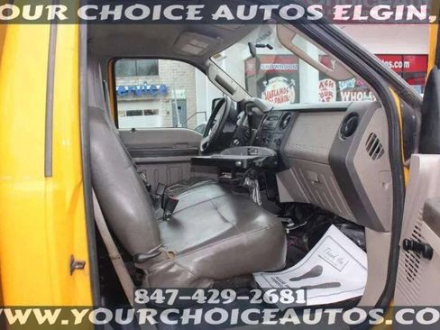 Used 2008 Ford F550 2WD Regular Cab Super Duty image 26