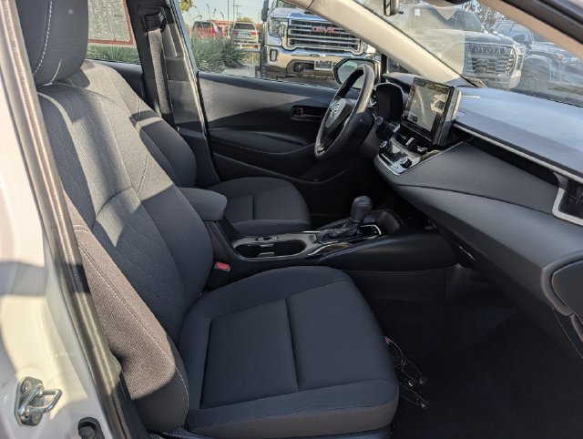 Certified 2026 Toyota Corolla LE w/ LE Premium Package FWD image 31