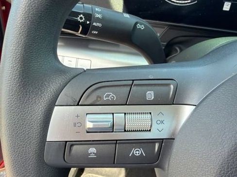 Used 2026 Hyundai Kona SE AWD/4WD image 12
