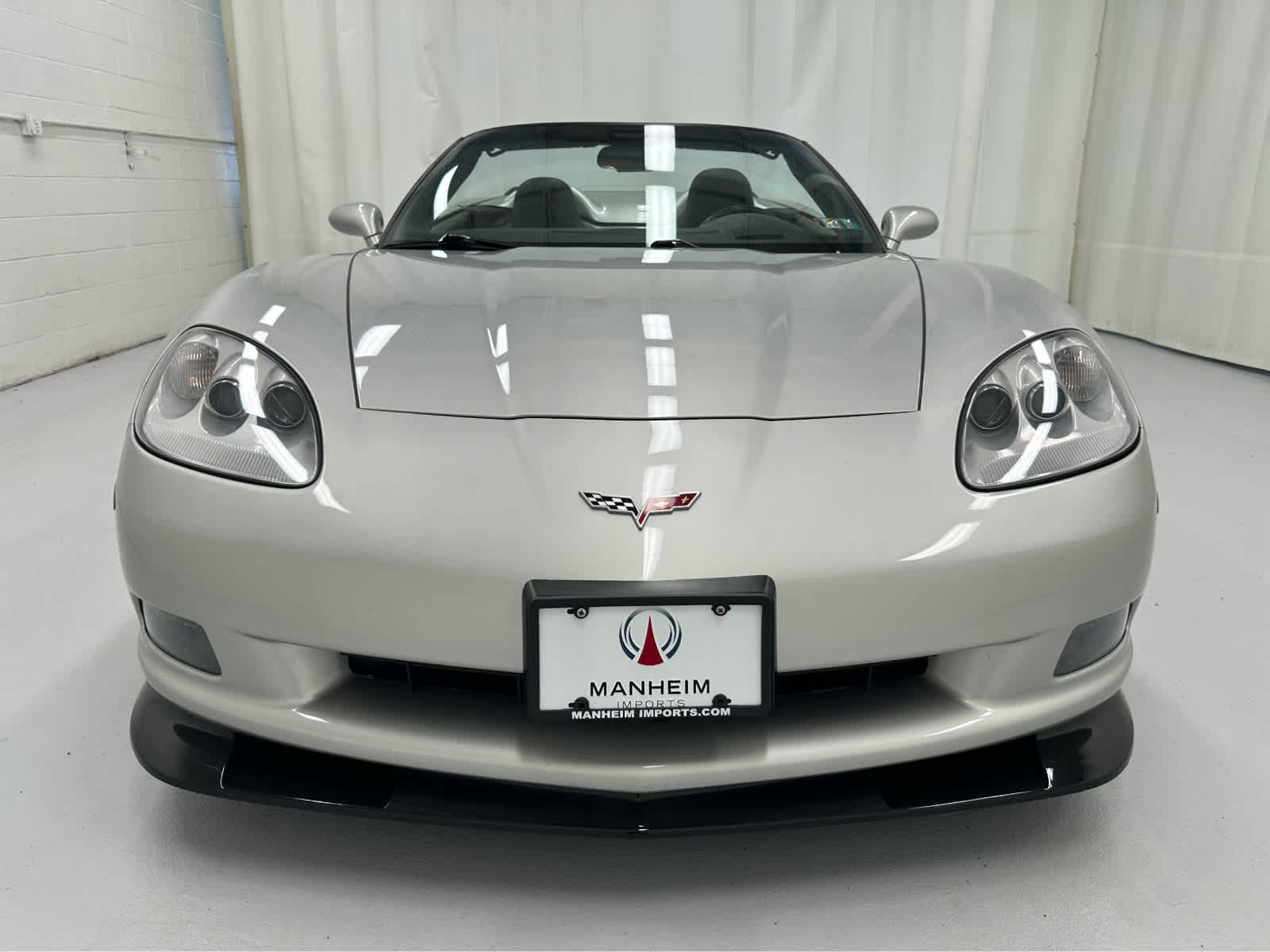 Used 2007 Chevrolet Corvette Convertible w/ Preferred Equipment Group RWD image 3