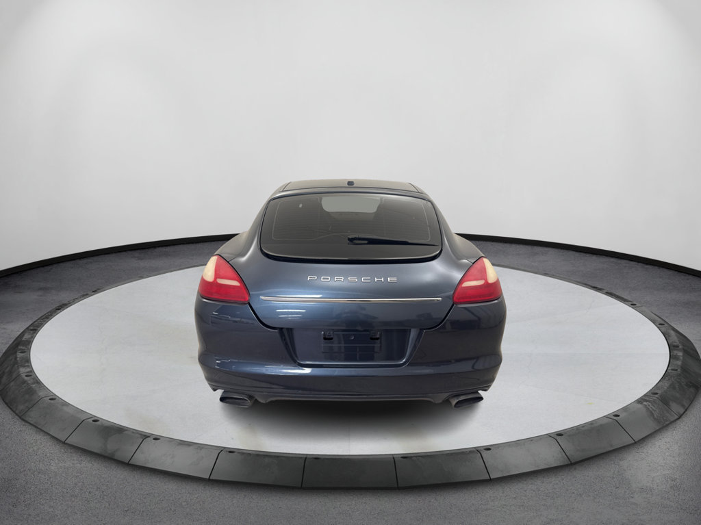 Used 2012 Porsche Panamera 4 image 7