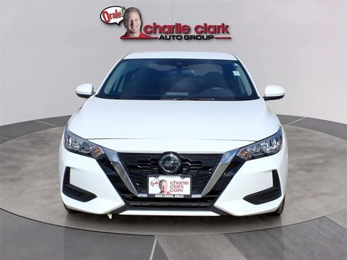 Used 2023 Nissan Sentra S image 9