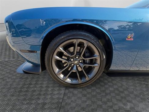 Used 2021 Dodge Challenger R/T Scat Pack image 9