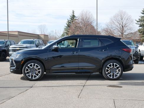 Certified 2025 Chevrolet Blazer RS w/ Enhanced Convenience Package image 4