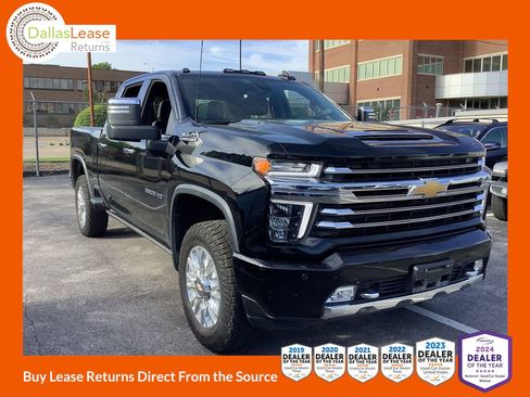 Used 2021 Chevrolet Silverado 2500 High Country w/ Z71 Off-Road Package image 1