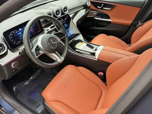 Used 2026 Mercedes-Benz C 300 4MATIC Sedan image 4