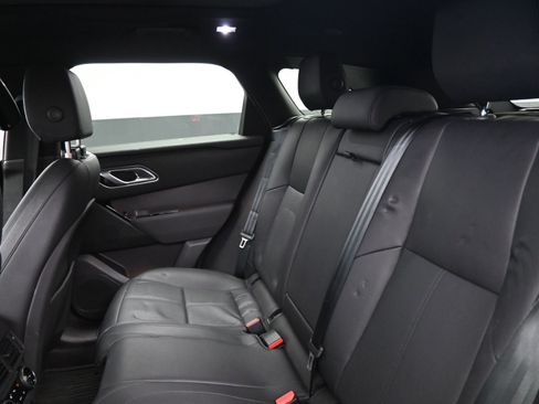 Used 2024 Land Rover Range Rover Velar Dynamic SE image 17