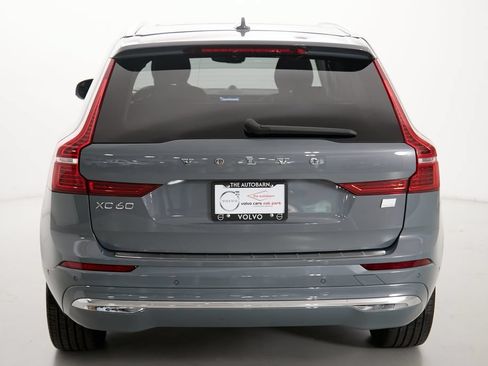 Certified 2023 Volvo XC60 T8 Ultimate w/ Climate Package AWD/4WD image 8