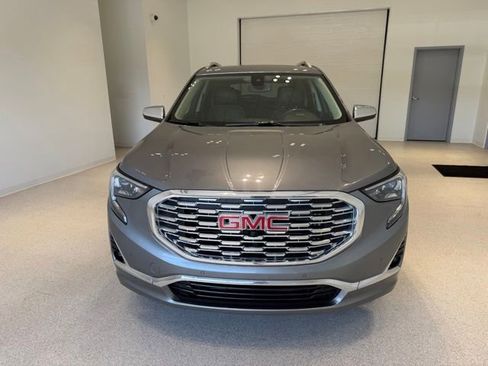 Used 2018 GMC Terrain Denali w/ Advanced Safety Package AWD/4WD image 2
