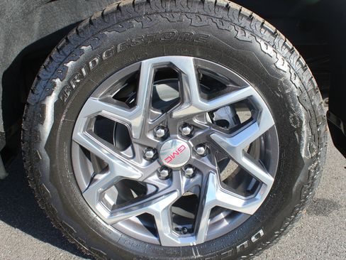 New 2026 GMC Sierra 1500 SLT w/ SLT Premium Plus Package image 22