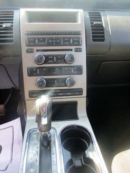 Used 2010 Ford Flex SE FWD image 12