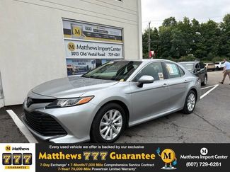 Used 2018 Toyota Camry LE FWD video 1