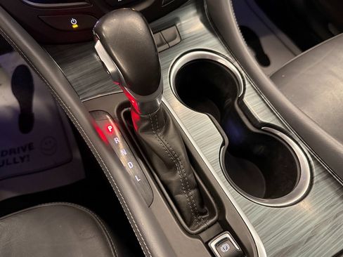 Used 2019 Buick Envision Essence image 15