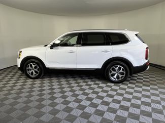 Used 2022 Kia Telluride EX video 2