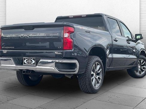 Used 2024 Chevrolet Silverado 1500 LT AWD/4WD image 14