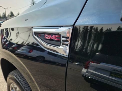 New 2026 GMC Yukon XL Denali w/ Advanced Technology Package AWD/4WD image 11
