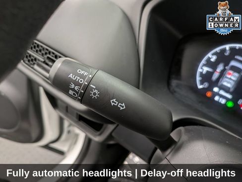 Certified 2025 Honda HR-V LX image 23