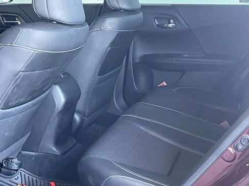 Used 2016 Honda Accord Sport image 16