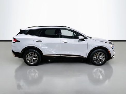 Certified 2023 Kia Sportage SX image 8