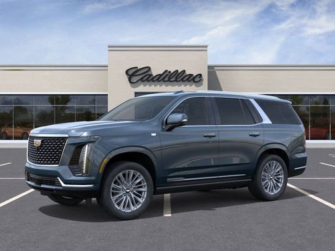 New 2026 Cadillac Escalade Luxury AWD/4WD image 2