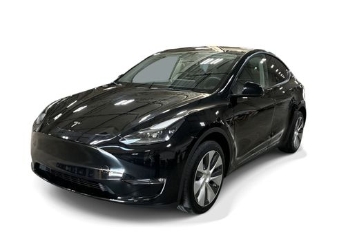 Certified 2023 Tesla Model Y Long Range AWD/4WD image 7