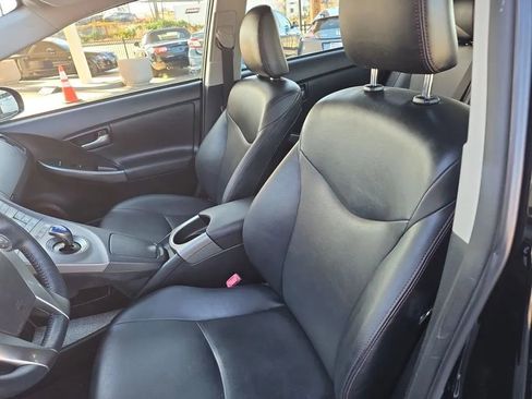 Used 2013 Toyota Prius Persona Series FWD image 13