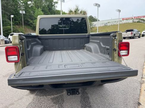 Used 2025 Jeep Gladiator Sport AWD/4WD image 34