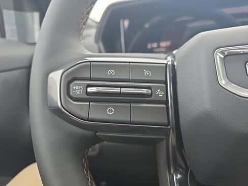 New 2026 GMC Terrain AT4 w/ Convenience Package III image 21