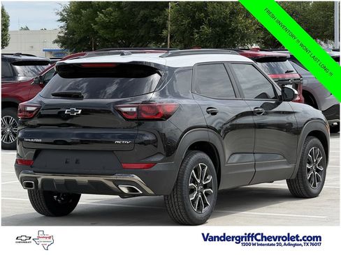New 2026 Chevrolet TrailBlazer ACTIV w/ Convenience Package FWD image 4