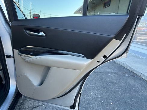 Used 2020 Cadillac XT4 Luxury w/ Cold Weather Package image 22