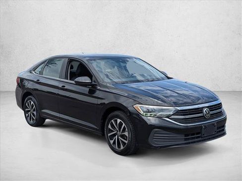Used 2024 Volkswagen Jetta S FWD image 3