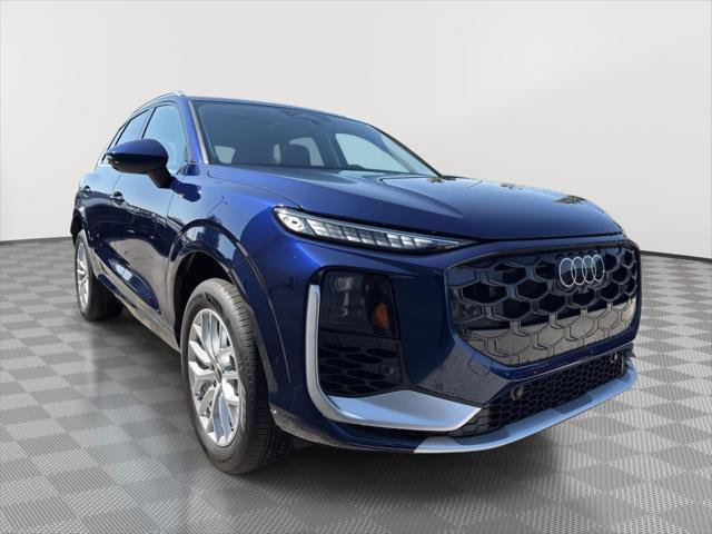 New 2026 Audi Q3 quattro 2.0T AWD/4WD image 7