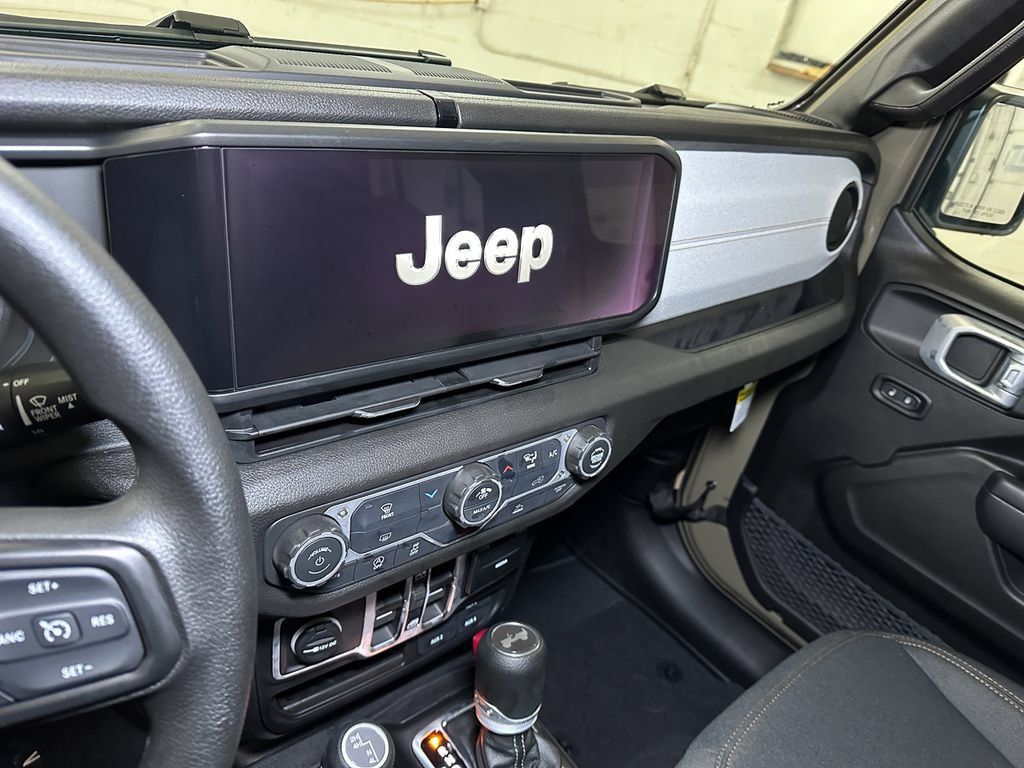 New 2026 Jeep Wrangler Unlimited Sport AWD/4WD image 23