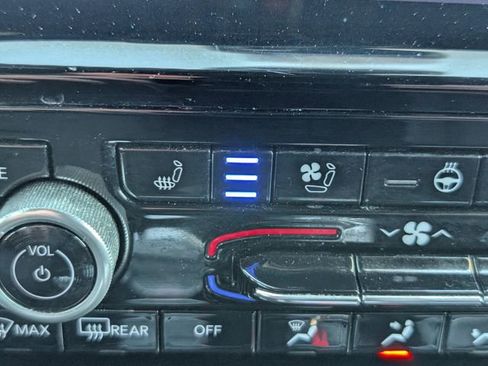 Used 2021 Jeep Grand Cherokee L Summit image 21