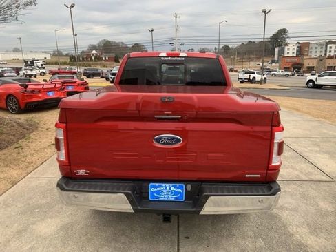 Used 2023 Ford F150 Lariat w/ Trailer Tow Package image 4