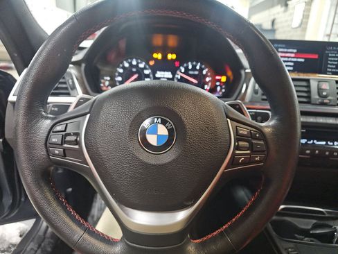 Used 2018 BMW 330i xDrive Wagon w/ Executive Package image 11