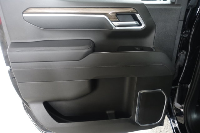 Used 2026 Chevrolet Silverado 1500 RST AWD/4WD image 20