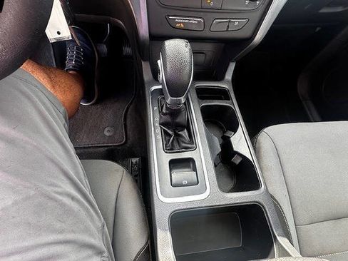 Used 2019 Ford Escape S image 14