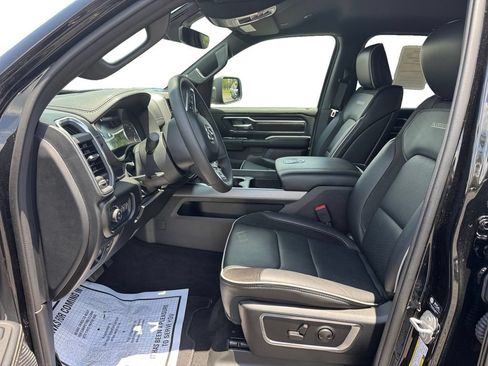 Used 2026 RAM 1500 Laramie AWD/4WD image 13