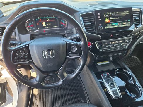 Used 2022 Honda Pilot Black Edition image 6