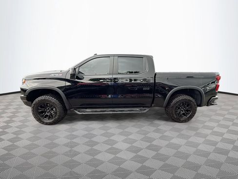 Used 2025 Chevrolet Silverado 1500 ZR2 w/ Technology Package AWD/4WD image 9