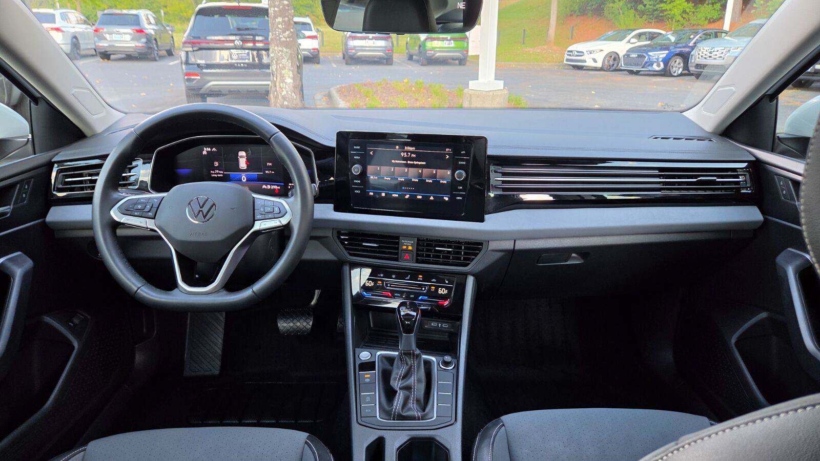 Certified 2026 Volkswagen Jetta SE FWD image 54