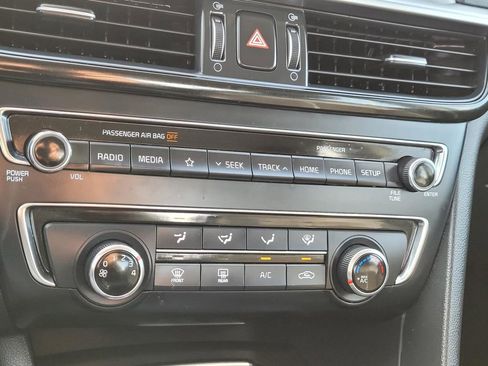 Used 2020 Kia Optima S image 23