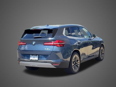 New 2026 BMW X3 xDrive30i w/ Premium Package AWD/4WD image 6