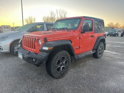Used 2018 Jeep Wrangler Sport S image 4