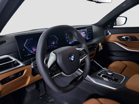 New 2026 BMW 330i xDrive Sedan w/ Convenience Package AWD/4WD image 9