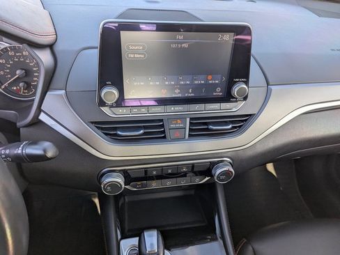 Used 2024 Nissan Altima 2.5 SR image 15