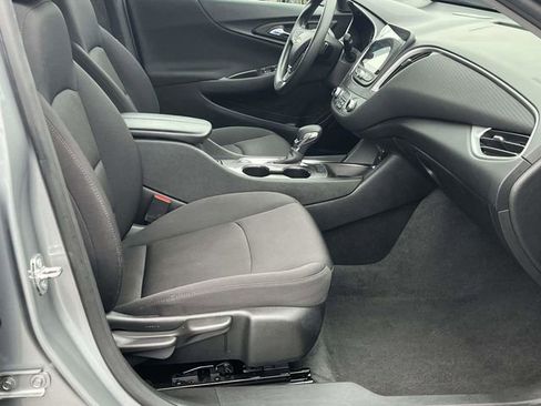 Used 2024 Chevrolet Malibu LT FWD image 23