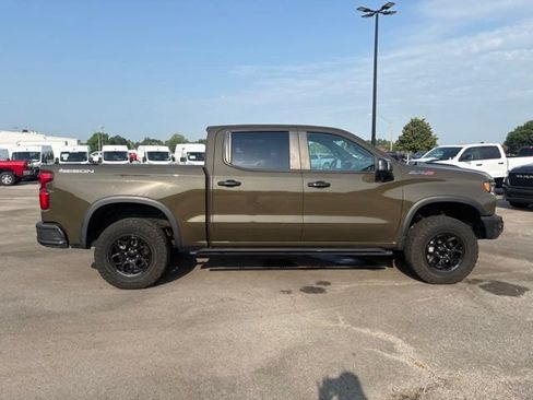 Used 2023 Chevrolet Silverado 1500 ZR2 w/ ZR2 Bison Edition AWD/4WD image 9